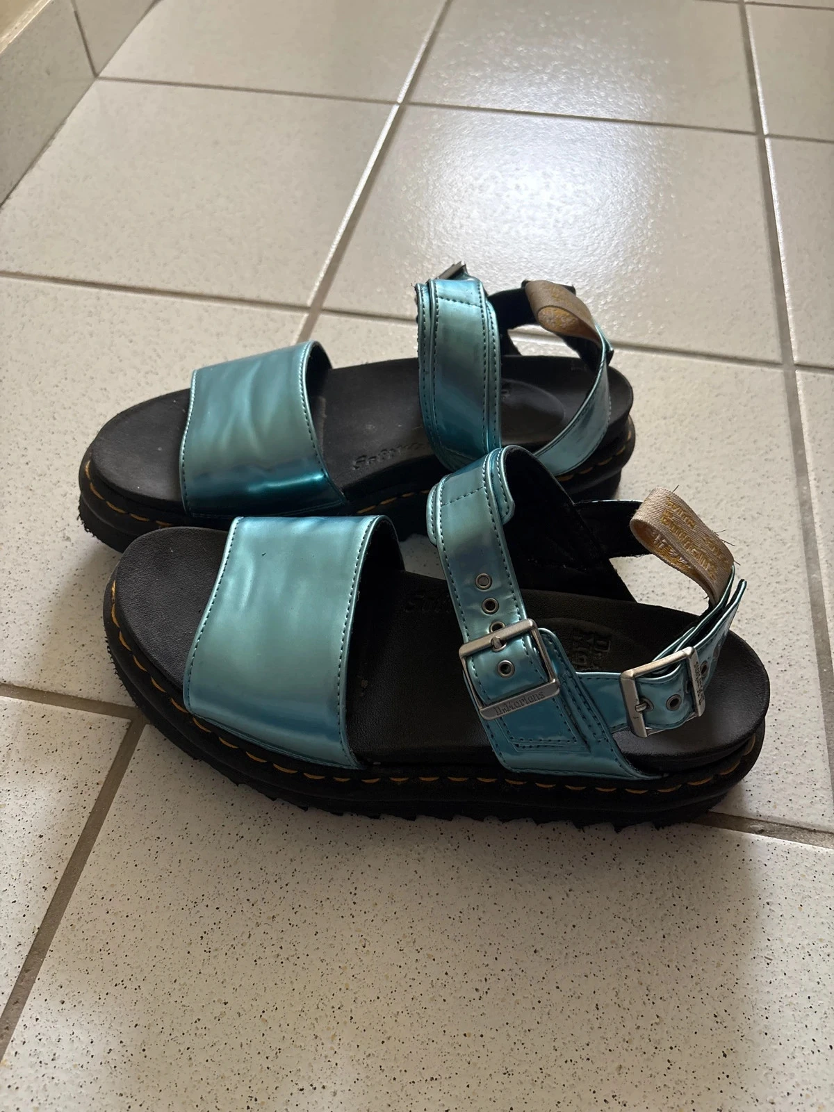 Sandales bleus Dr.Martens – photo 2